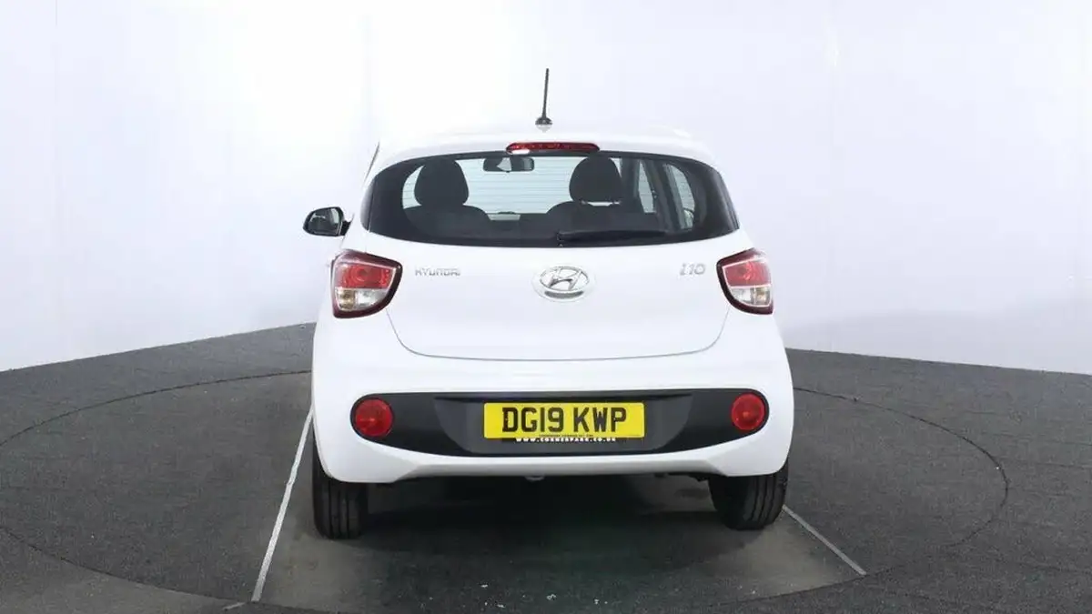 2019-hyundai-i10-12-se-big-5