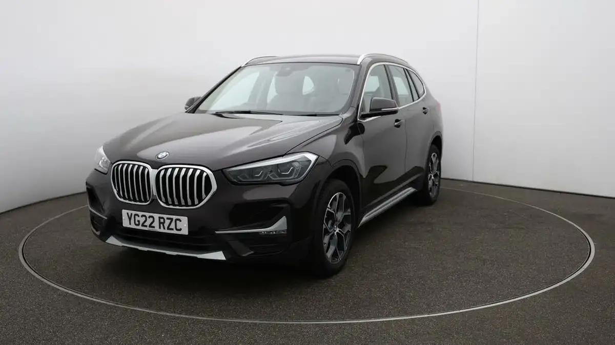 2022-bmw-x1-20td-sdrive18d-xline-sport-auto-big-30