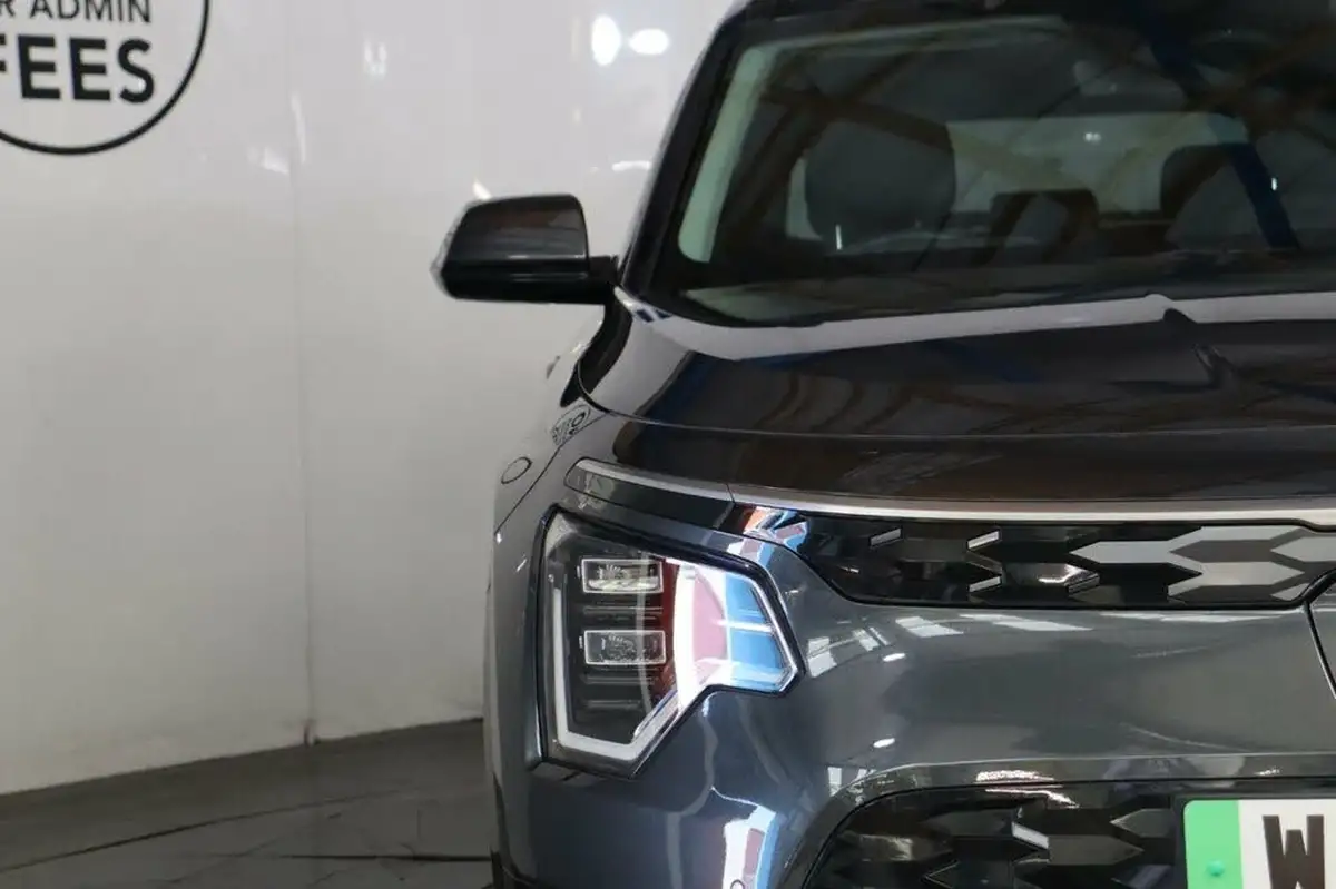 2022-kia-niro-ev-e-4-big-11