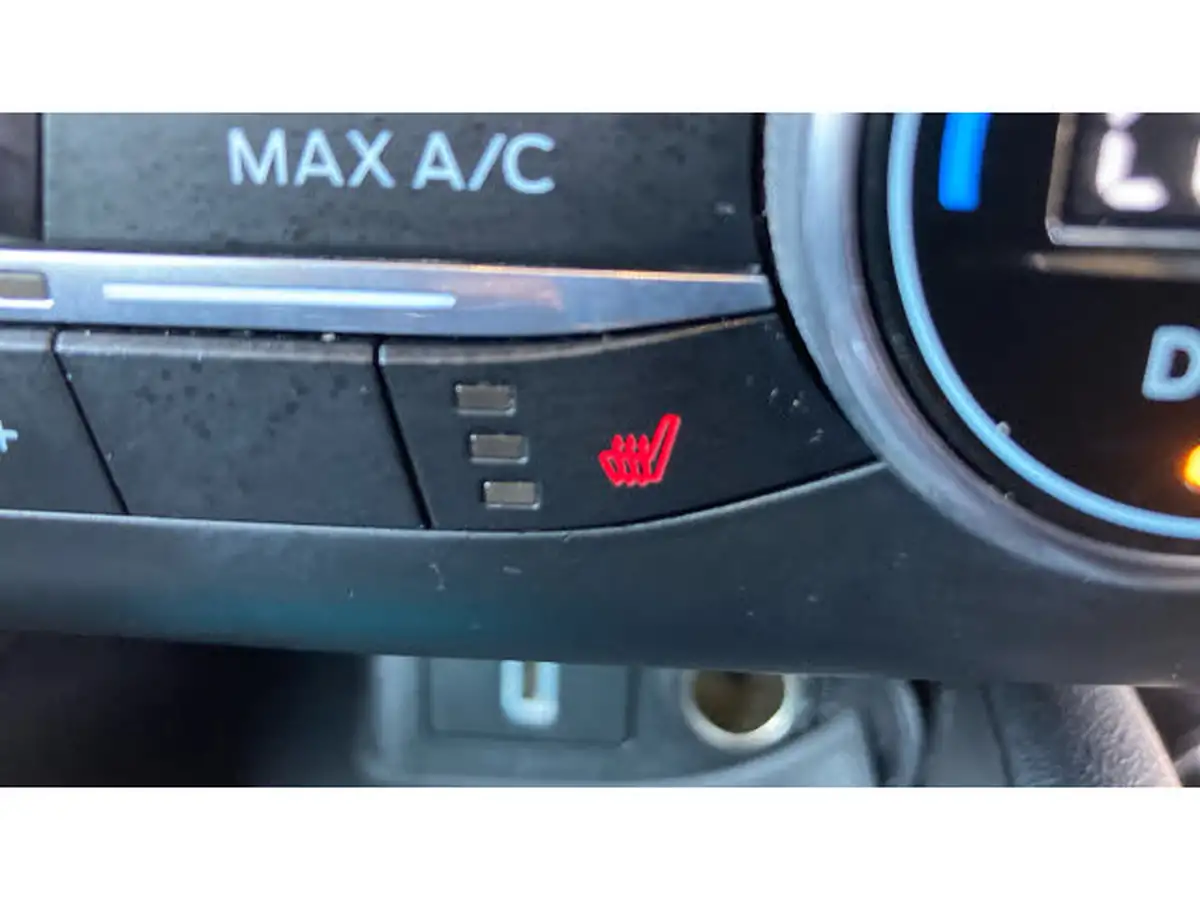 2019-ford-focus-10t-titanium-x-hatchback-big-29