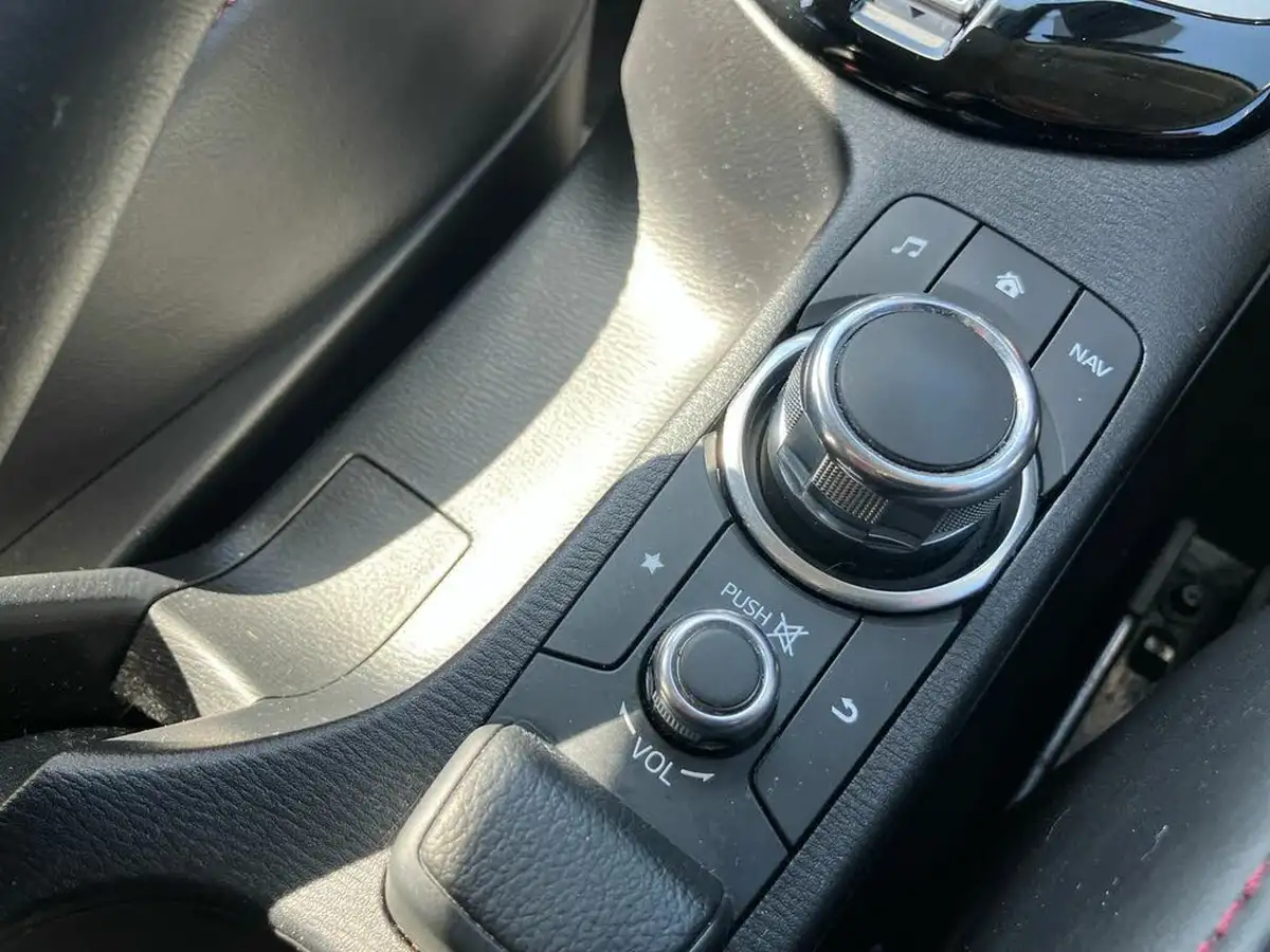 2016-mazda-cx-3-20-sport-nav-120ps-2wdss-auto-big-25