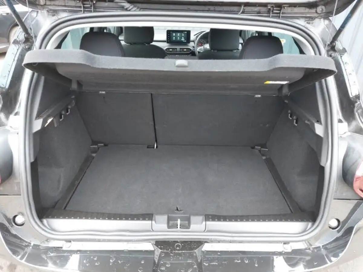 2023-dacia-sandero-stepway-10-tce-essential-90bhp-big-7