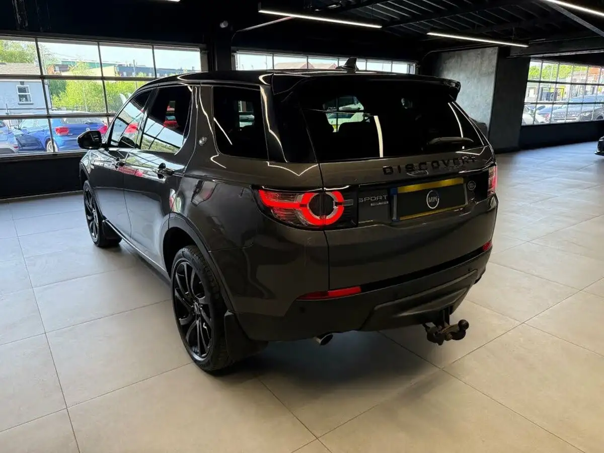2016-land-rover-discovery-sport-20td4-hse-black-awd-ss-big-3
