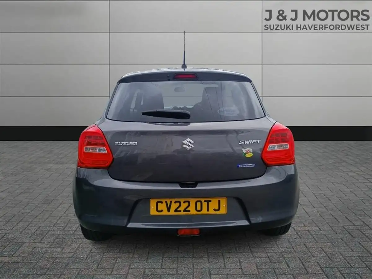 2022-suzuki-swift-12-dualjet-sz-l-big-5
