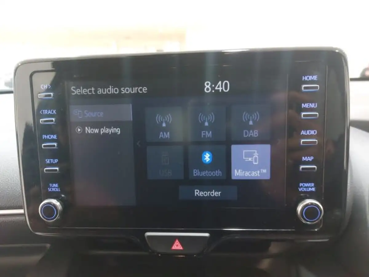 2022-toyota-yaris-15-vvt-i-design-big-17