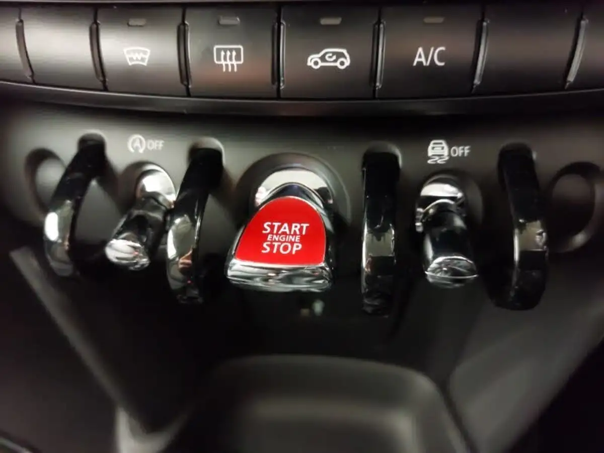 2018-mini-cooper-15-cooper-series-ii-ss-hatchback-5d-big-17
