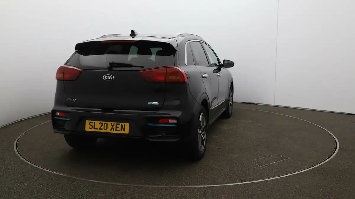 2020-kia-e-niro-ev-4-big-47
