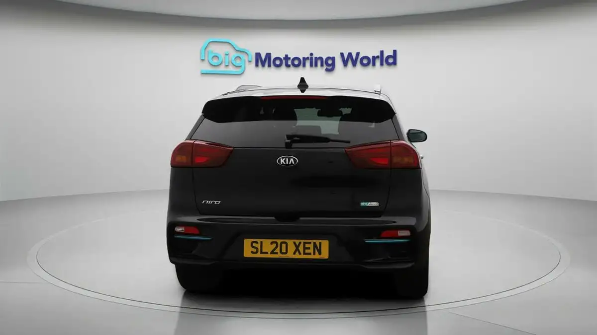 2020-kia-e-niro-ev-4-big-6