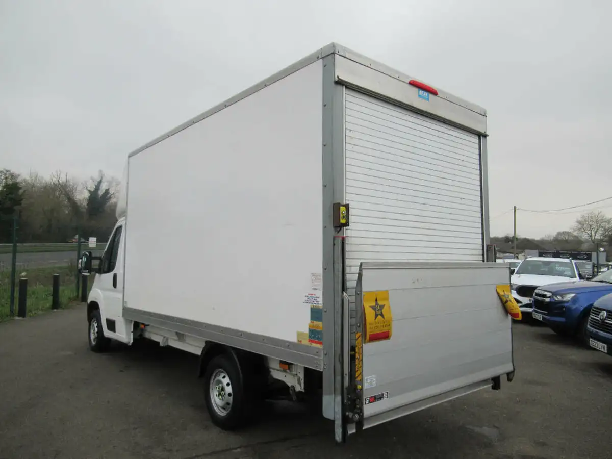 2021-citroen-relay-22bluehdi-35-l3-x-140eu6dt-chassis-cab-big-5