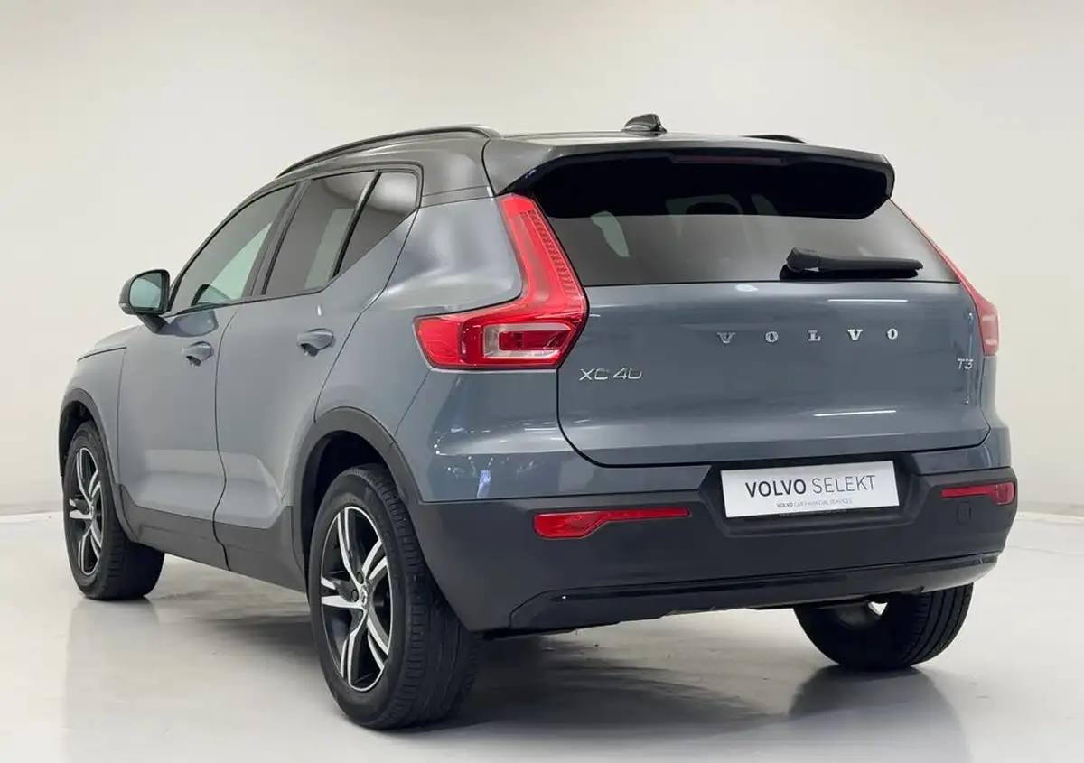 2020-volvo-xc40-15-t3-r-design-geartronic-big-7