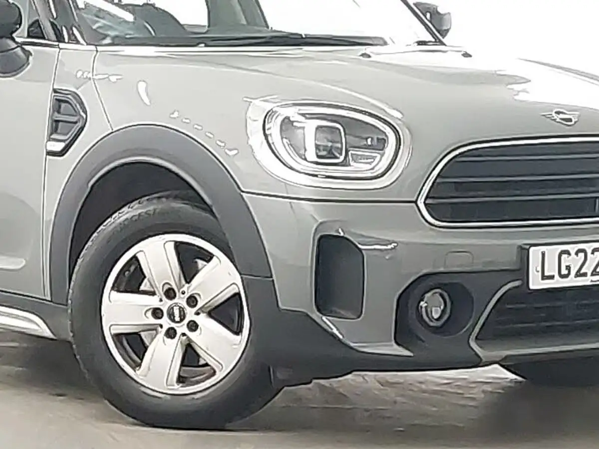 2022-mini-countryman-15-cooper-classic-big-8