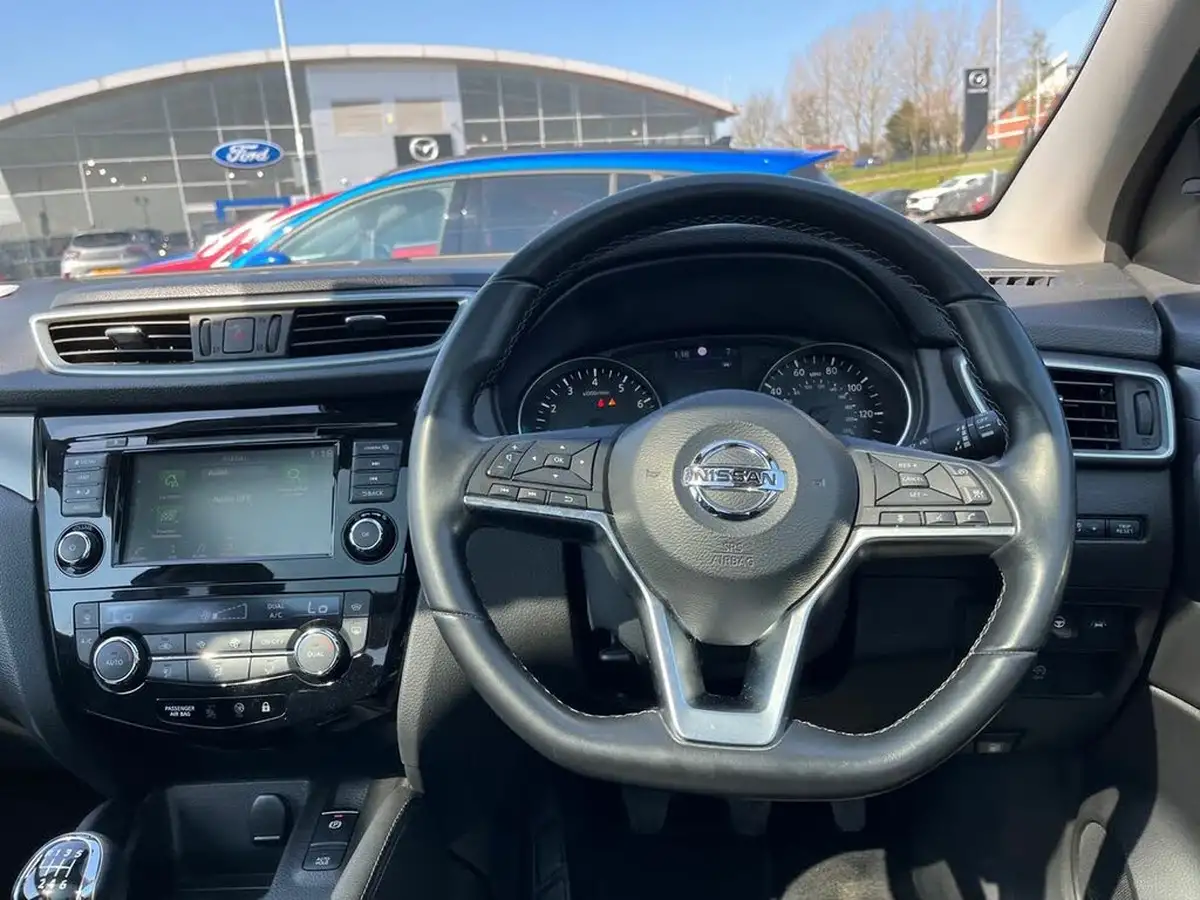2020-nissan-qashqai-13-dig-t-tekna-160ps-big-13