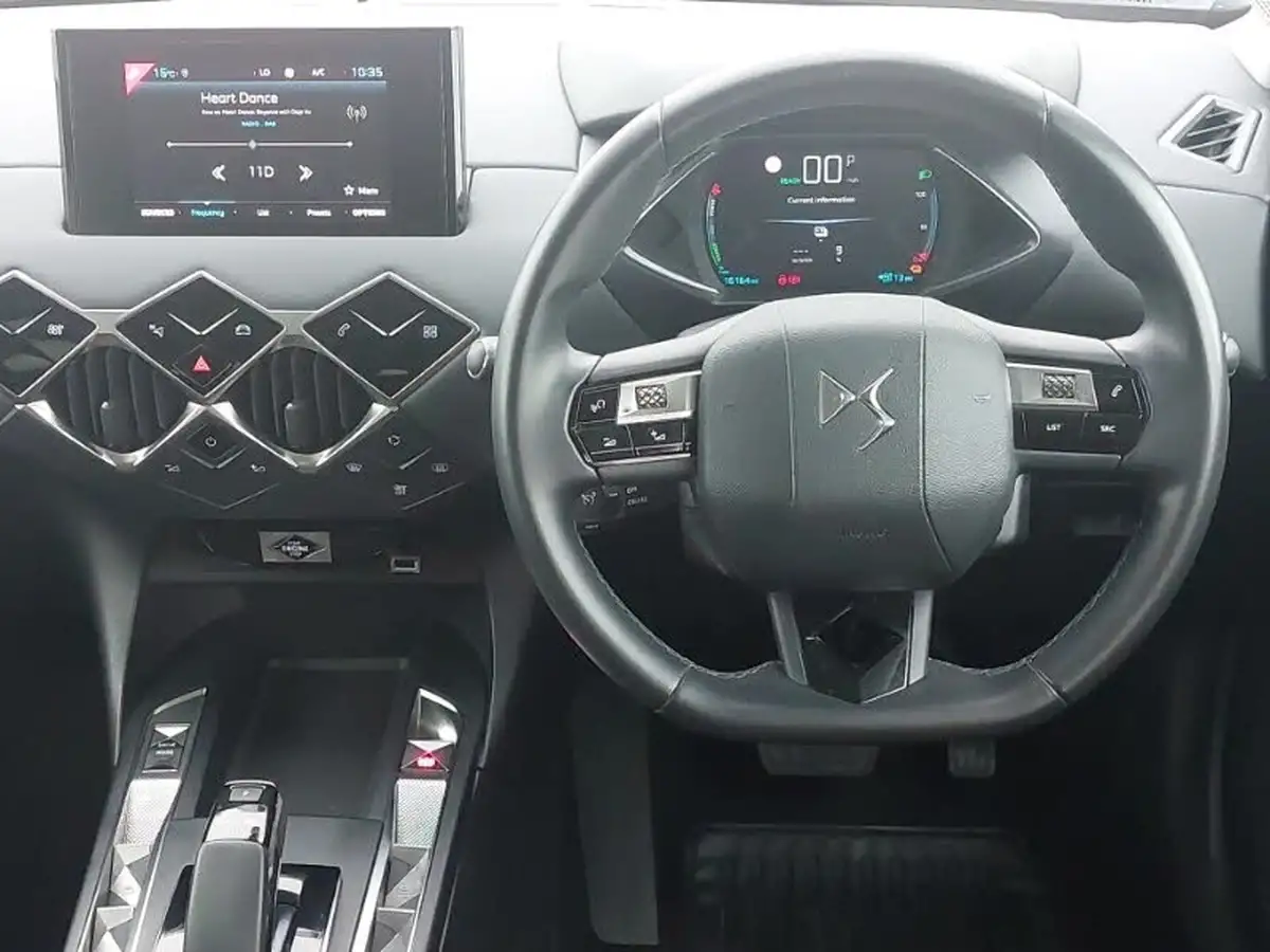 2022-ds-ds-3-crossback-e-tense-bastille-big-9