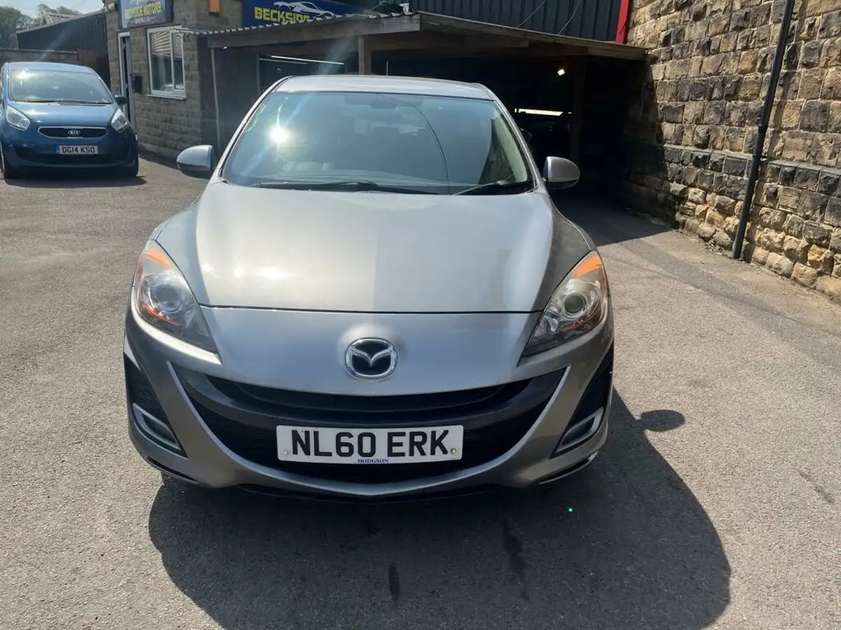 2010-mazda-mazda3-16-takuya-big-1
