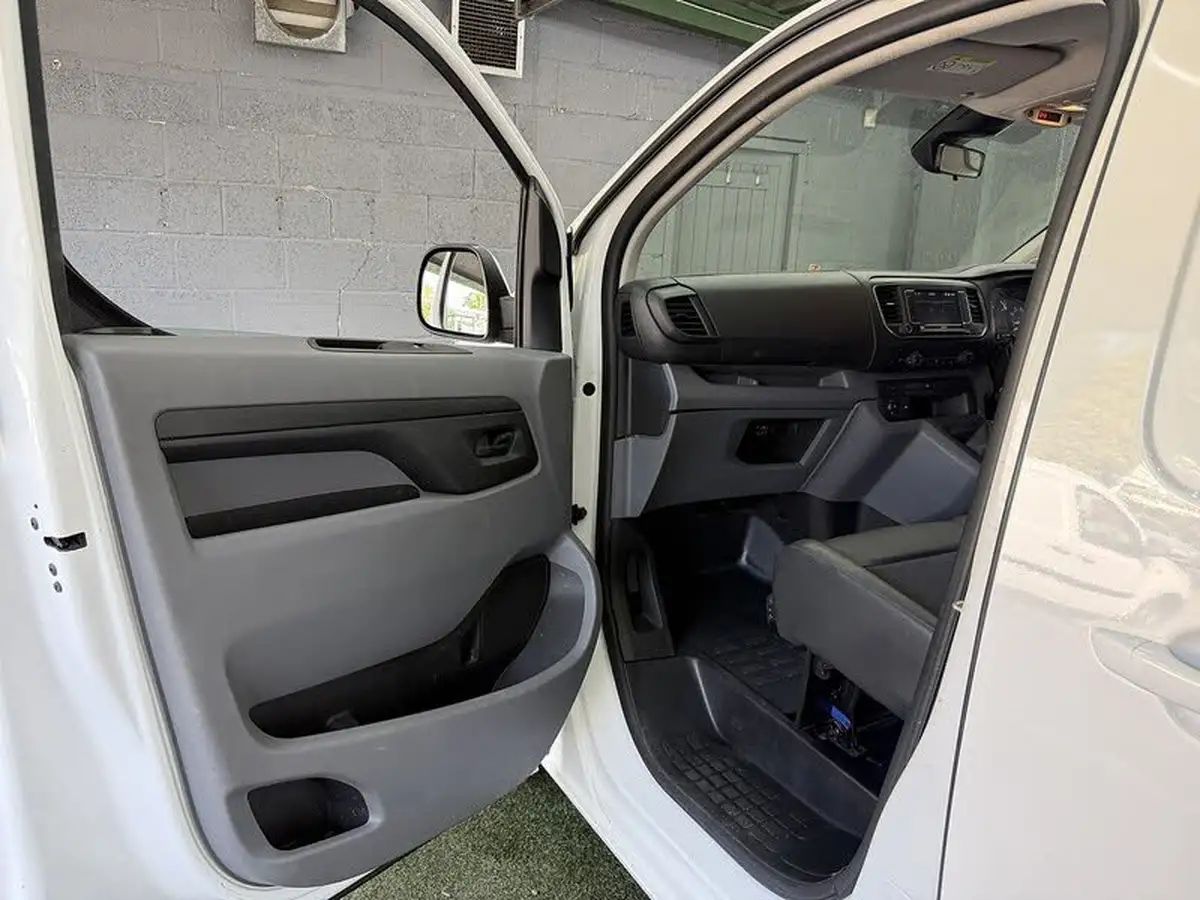 2021-vauxhall-vivaro-15td-2900-l2h1-sportive-100pseu6dt-big-36