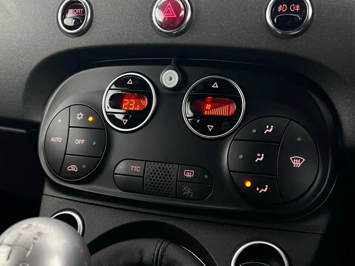 2021-abarth-595-14-tjet-esseesse-big-40
