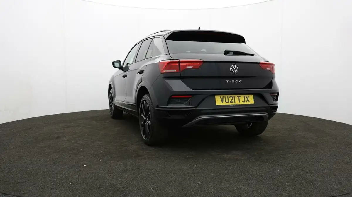 2021-volkswagen-t-roc-15-tsi-black-edition-big-71