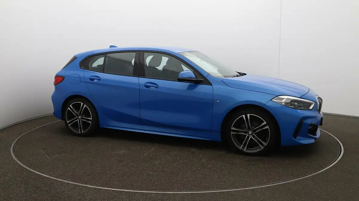 2022-bmw-1-series-15-118i-m-sport-lcp-dct-big-38