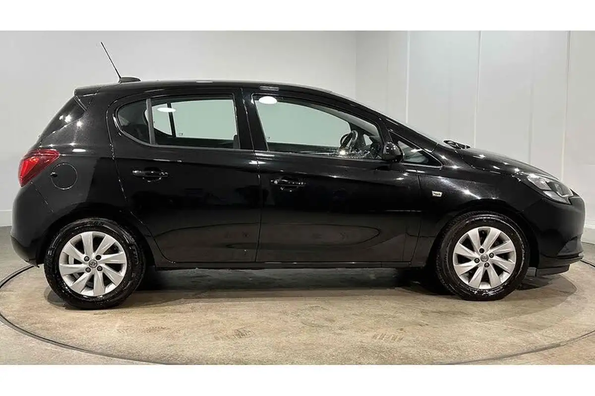 2018-vauxhall-corsa-14i-design-90ps-ecotec-5d-big-3