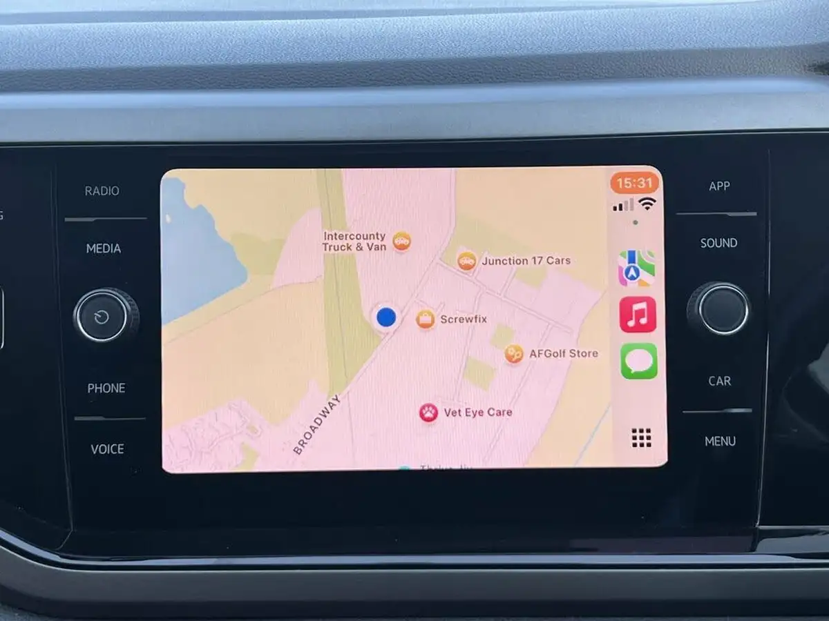 2018-volkswagen-polo-10-tsi-se-big-36