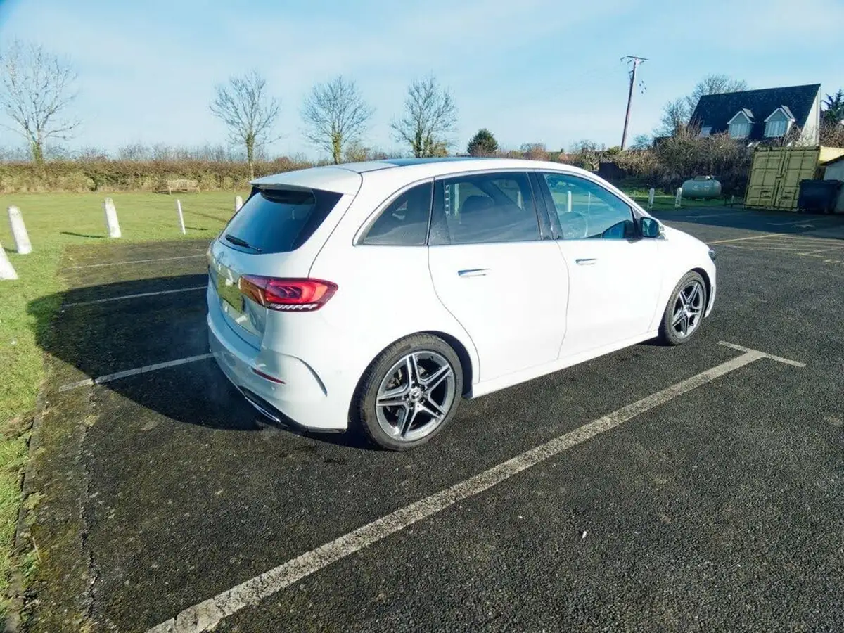 2021-mercedes-benz-b-class-13-b200-amg-line-premium-plus-driving-assistance-big-21