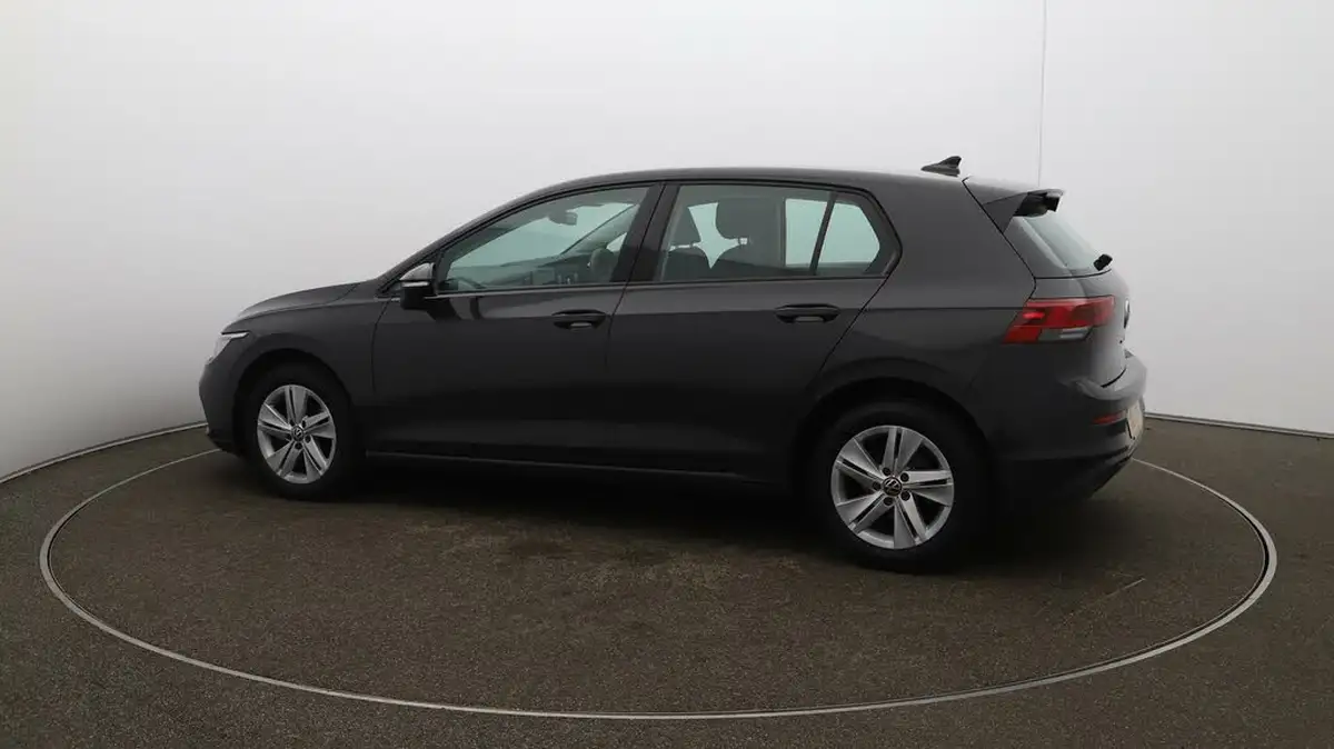 2022-volkswagen-golf-20tdi-life-hatchback-big-38