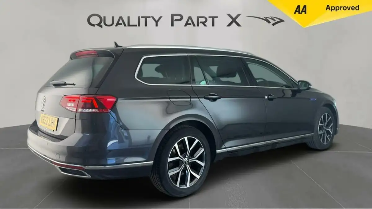 2022-volkswagen-passat-14-tsi-gte-estate-5d-big-2
