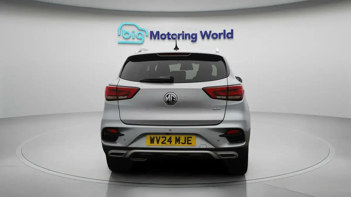 2024-mg-zs-suv-10t-gdi-exclusive-big-6