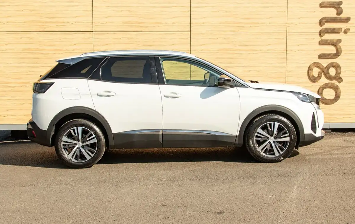 2022-peugeot-3008-suv-15-bluehdi-allure-premium-big-11