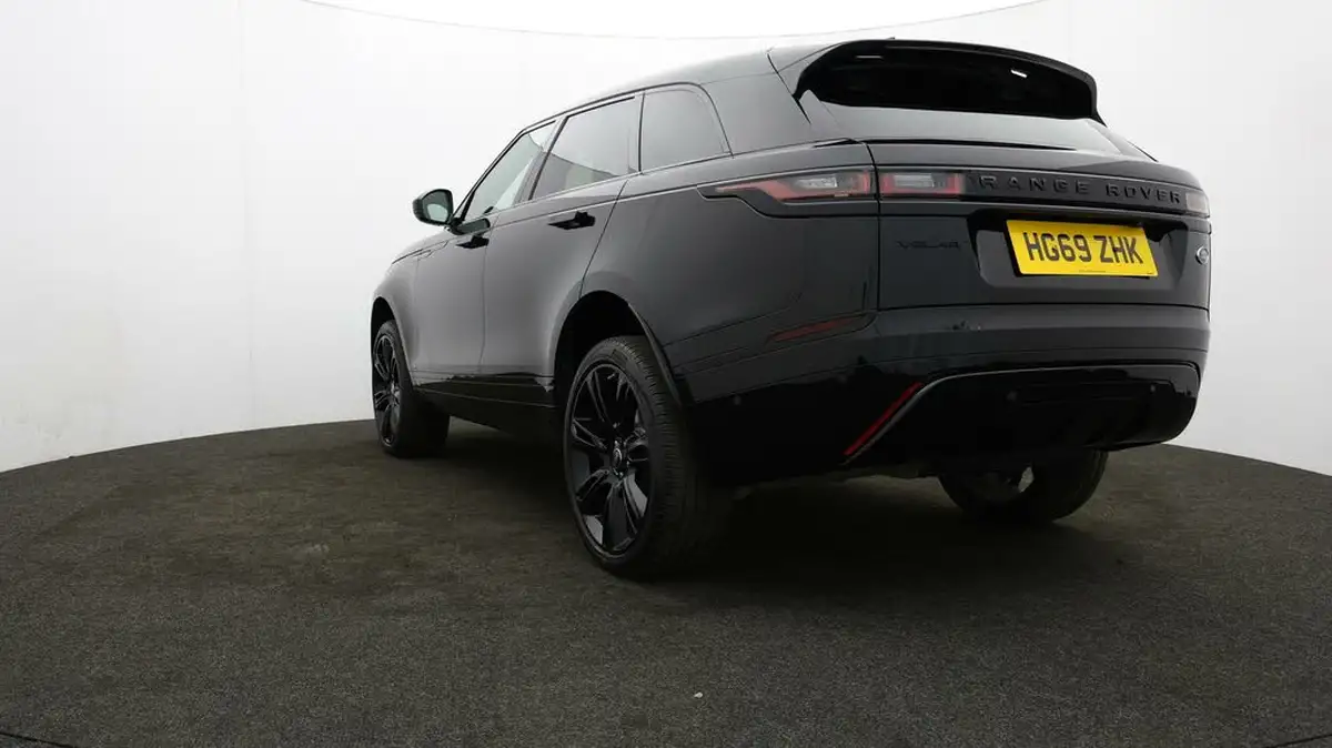 2019-land-rover-range-rover-velar-20-d240-r-dynamic-hse-big-71