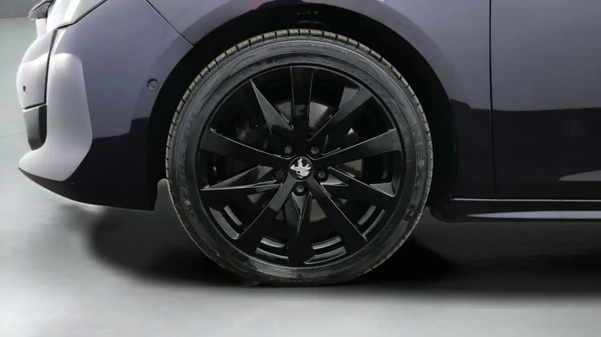 2021-peugeot-508-sw-20-bluehdi-gt-big-17