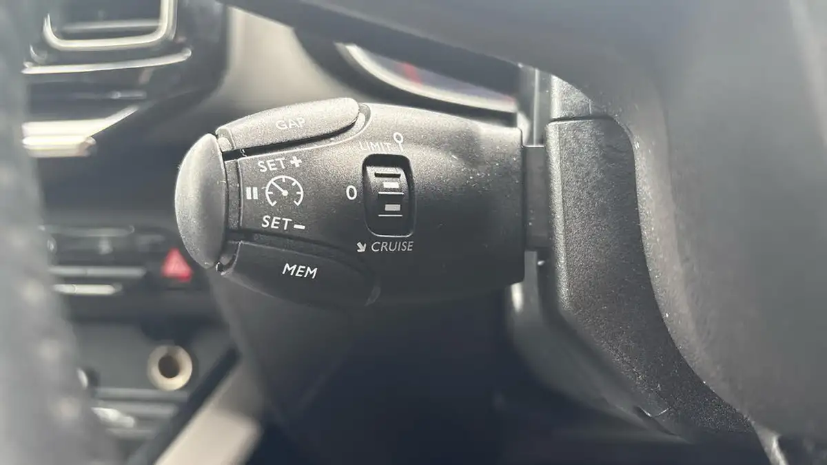 2020-citroen-c5-aircross-12-puretech-flair-plus-big-38