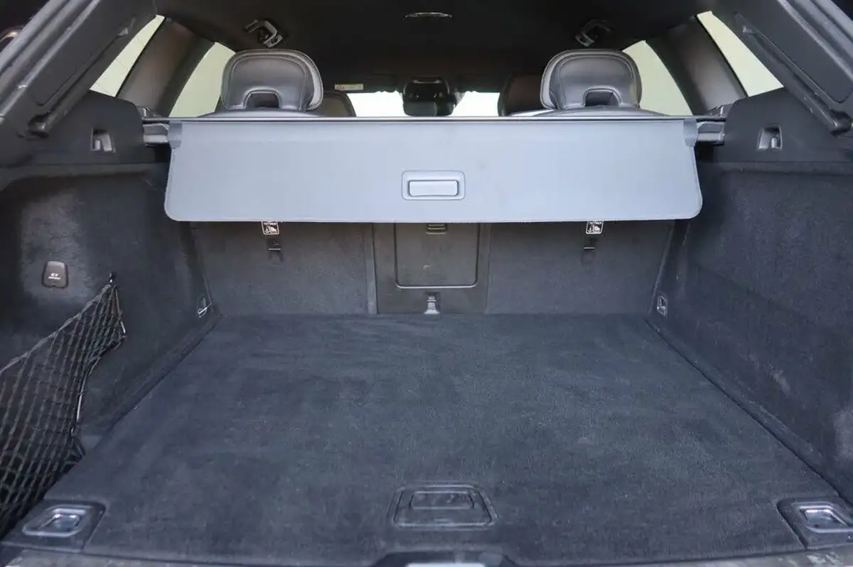 2021-volvo-xc60-20td-b4-r-design-big-6