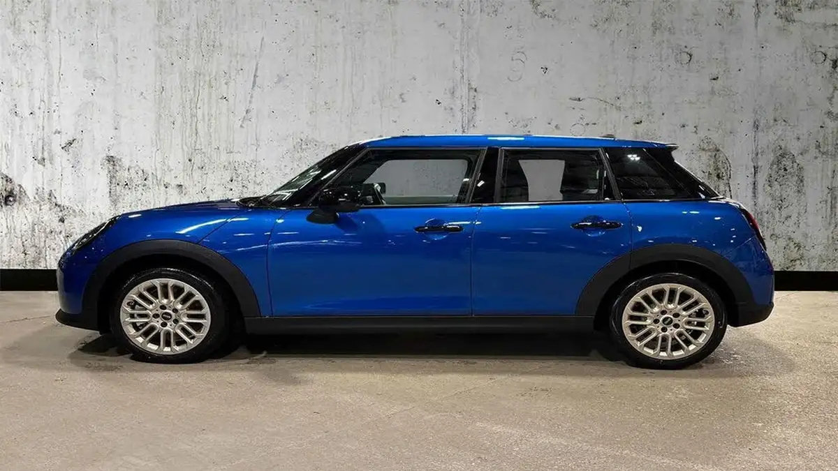 2024-mini-cooper-20-cooper-s-exclusive-201bhp-hatchback-5d-auto-big-4