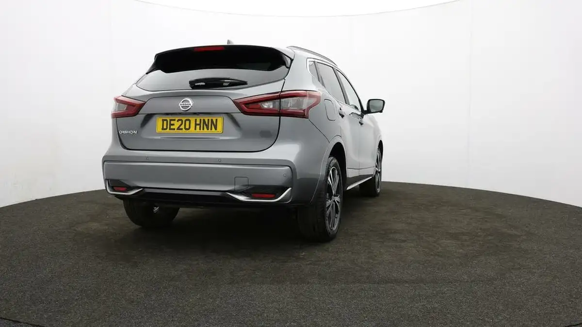 2020-nissan-qashqai-13-dig-t-tekna-160ps-19in-alloys-dct-big-75