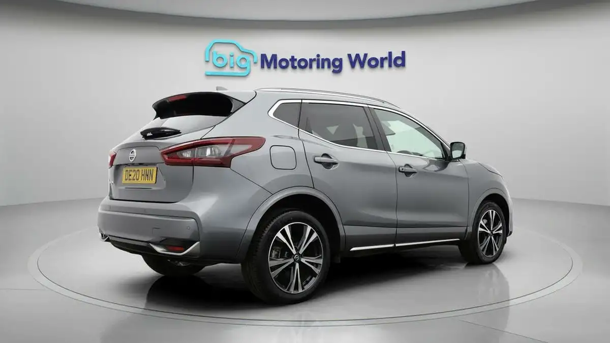 2020-nissan-qashqai-13-dig-t-tekna-160ps-19in-alloys-dct-big-6