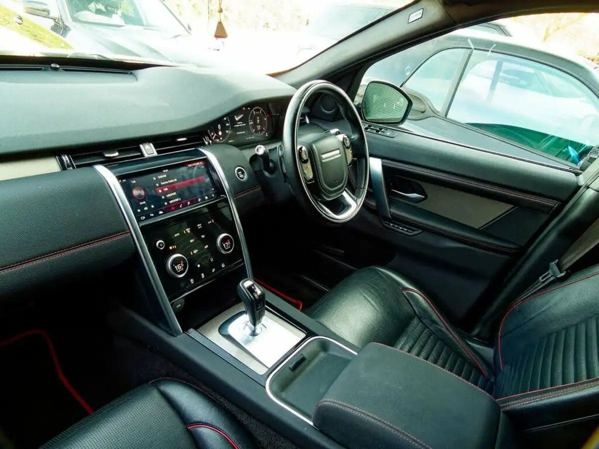 2019-land-rover-discovery-sport-20-d180-r-dynamic-se-big-30