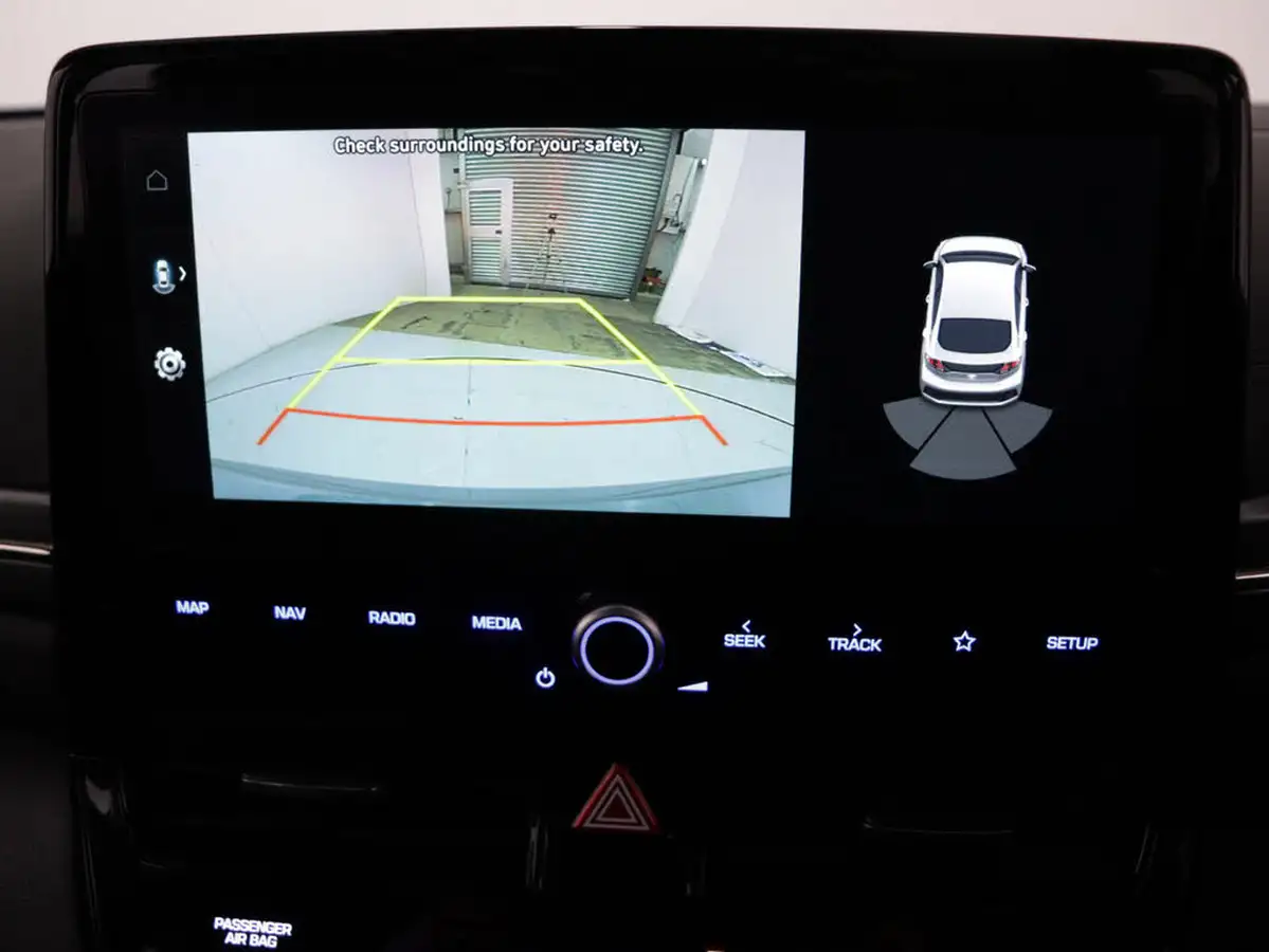 2022-hyundai-ioniq-e-premium-electric-big-24