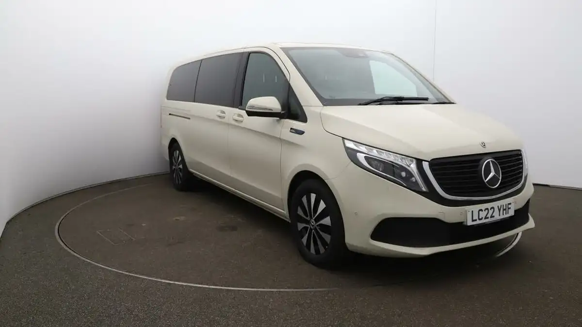 2022-mercedes-benz-eqv-e-eqv-300-sport-big-36