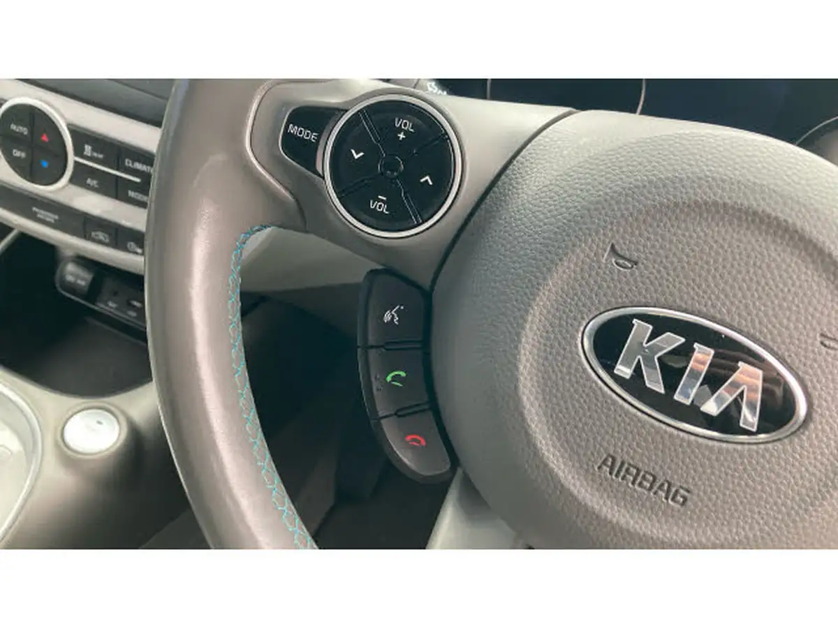 2018-kia-soul-ev-ev-big-55