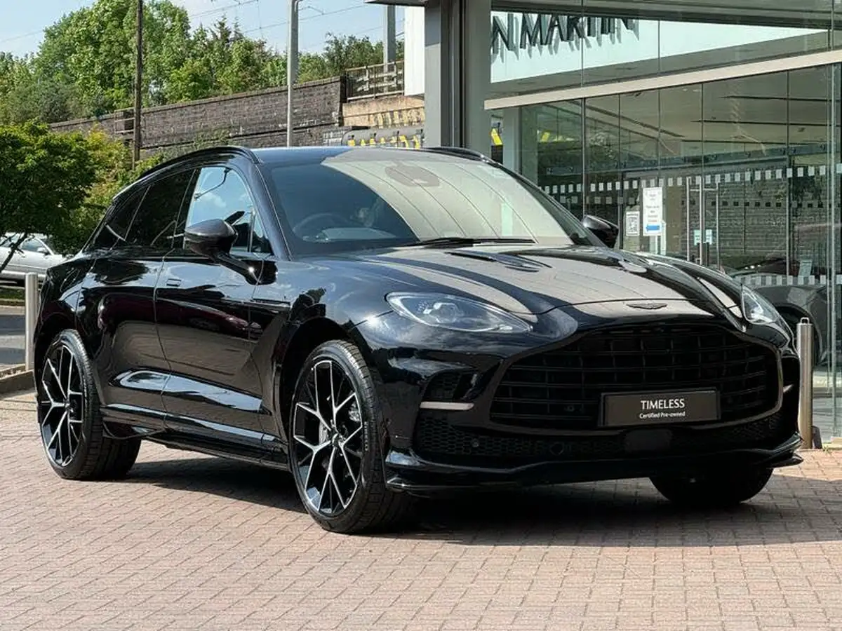 2024-aston-martin-dbx-40-v8-big-0
