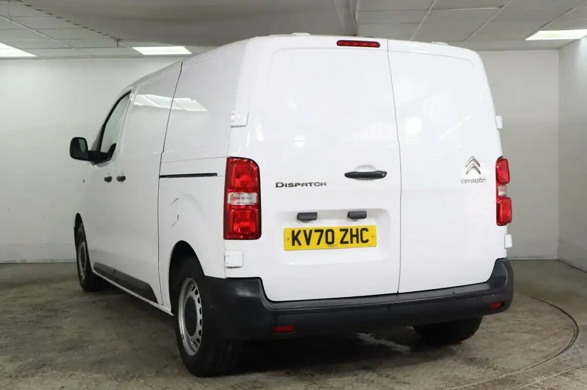 2020-citroen-dispatch-15bluehdi-enterprise-m-1000-100pseu6dt-e-big-5