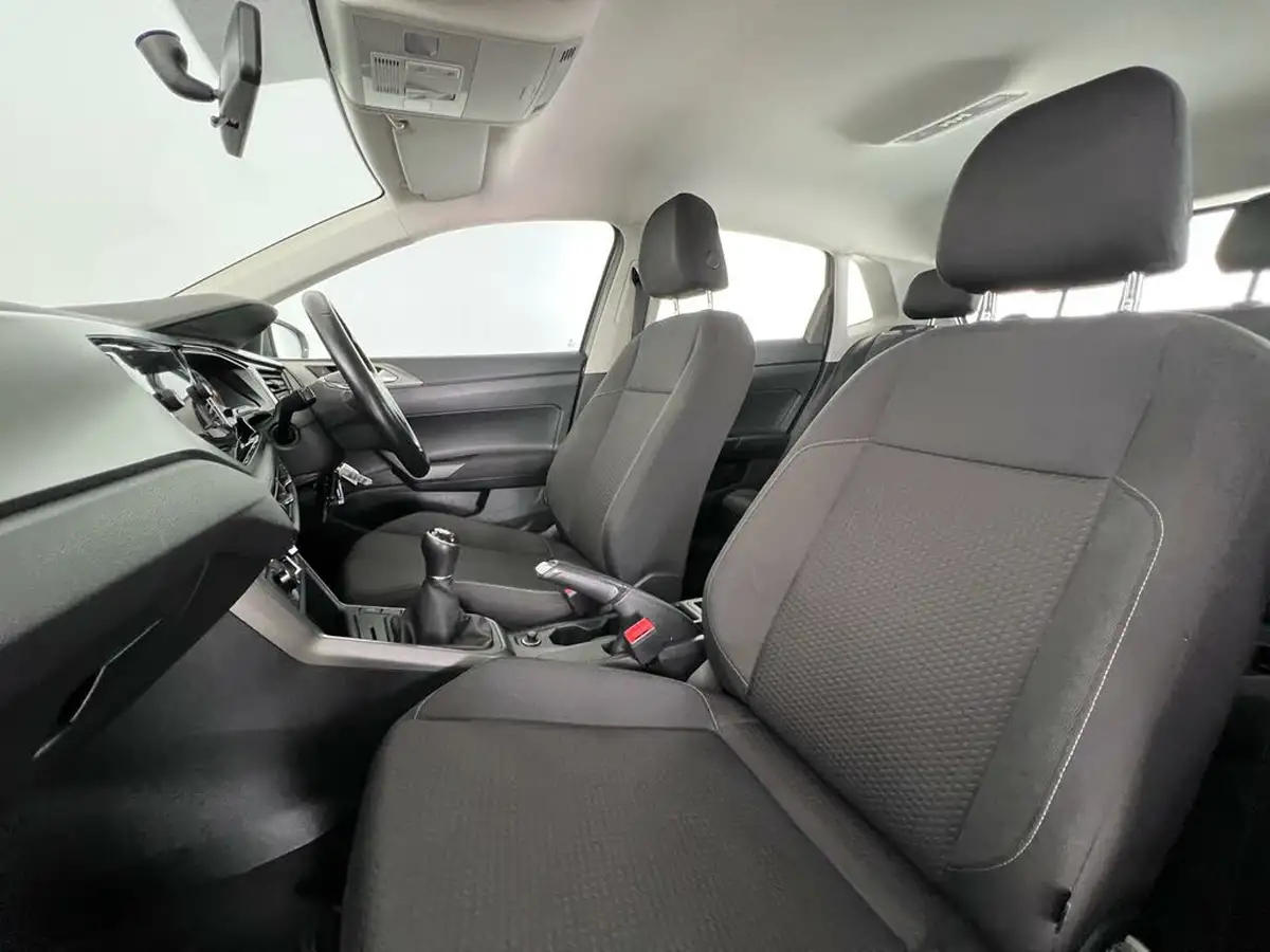 2019-volkswagen-polo-10-tsi-se-ss-big-11