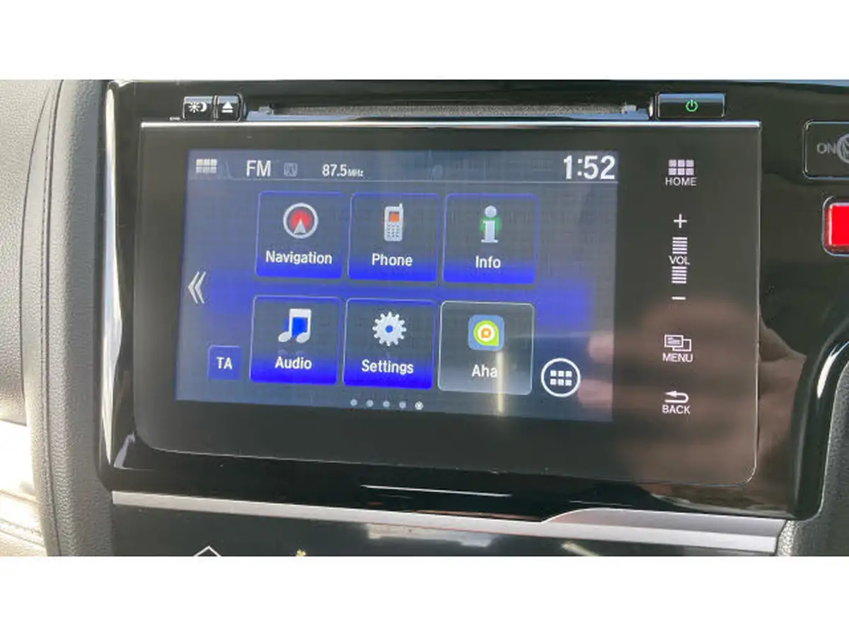 2016-honda-jazz-13-i-vtec-ex-navi-big-23