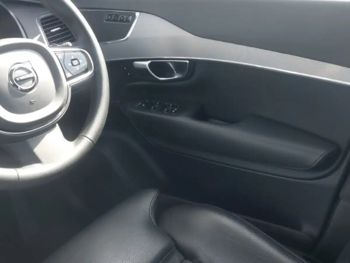 2022-volvo-xc90-20-b5-core-big-9