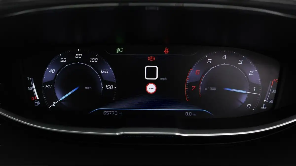 2018-peugeot-5008-suv-12-puretech-active-big-9