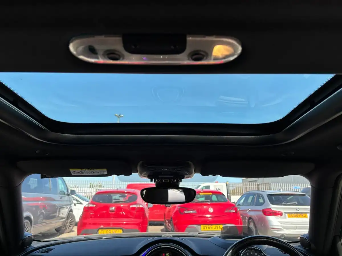2015-mini-clubman-20-cooper-s-big-8