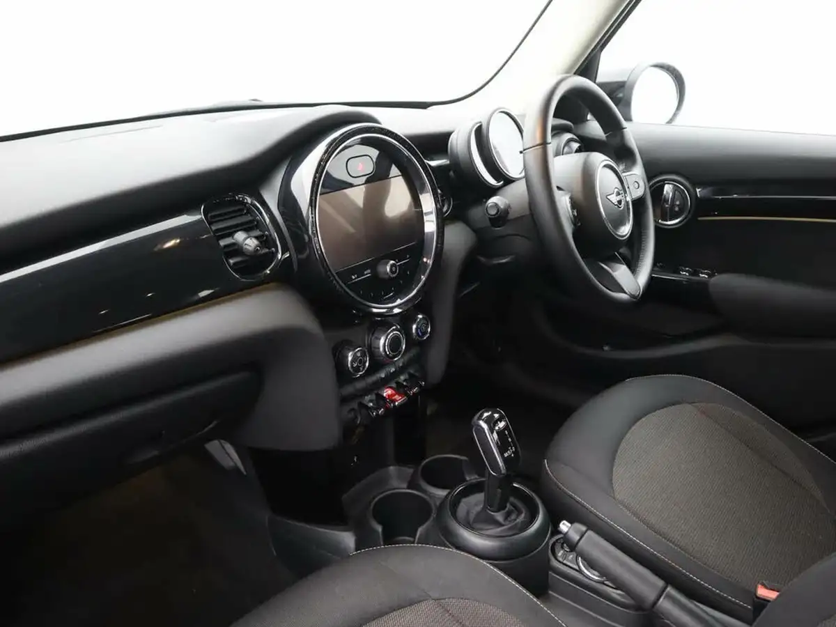 2022-mini-cooper-15-cooper-classic-hatchback-5d-auto-big-8