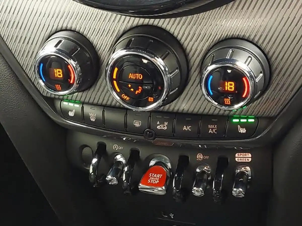2022-mini-countryman-15-cooper-sport-comfortnav-plus-big-14