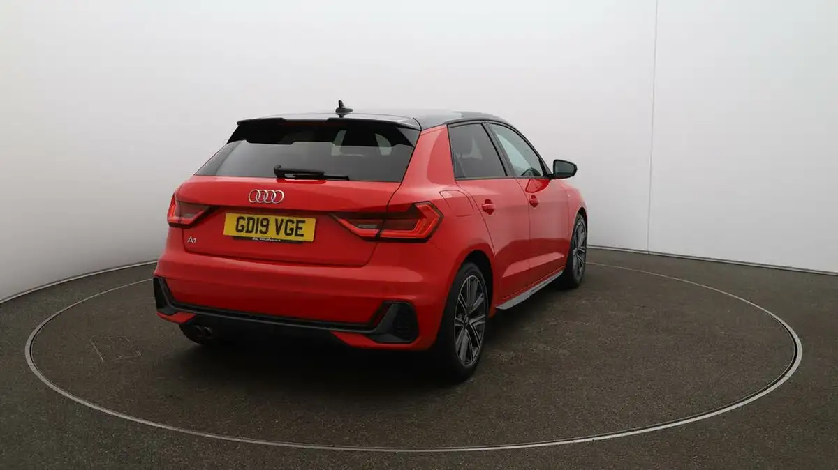 2019-audi-a1-20-40-tfsi-s-line-competition-big-47